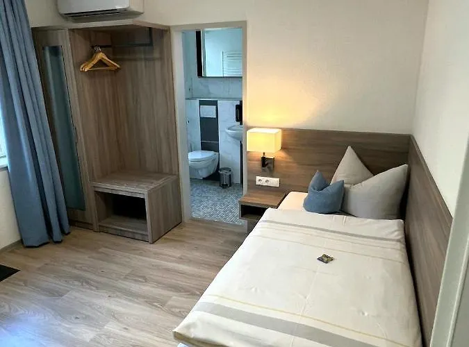 Hotell Am Paradies Jena